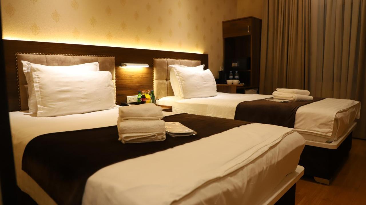 Grand Avenue Hotel Taszkent Zewnętrze zdjęcie