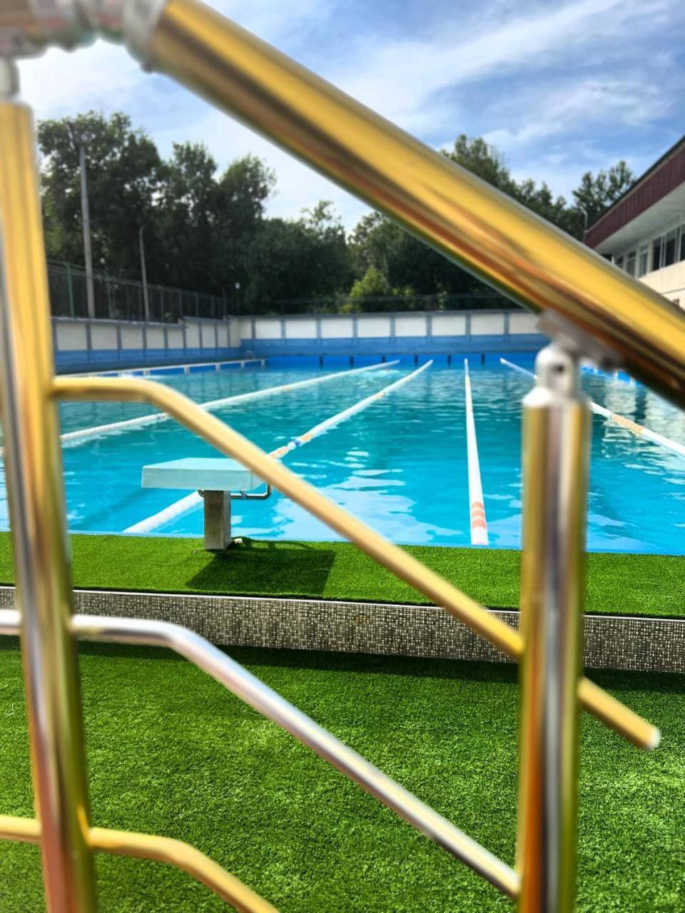 Grand Avenue Hotel Taszkent Zewnętrze zdjęcie