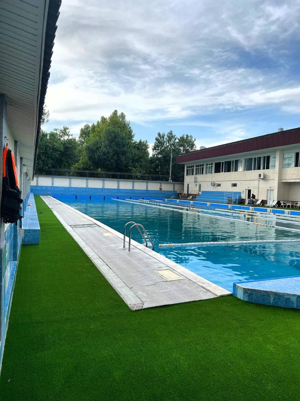 Grand Avenue Hotel Taszkent Zewnętrze zdjęcie